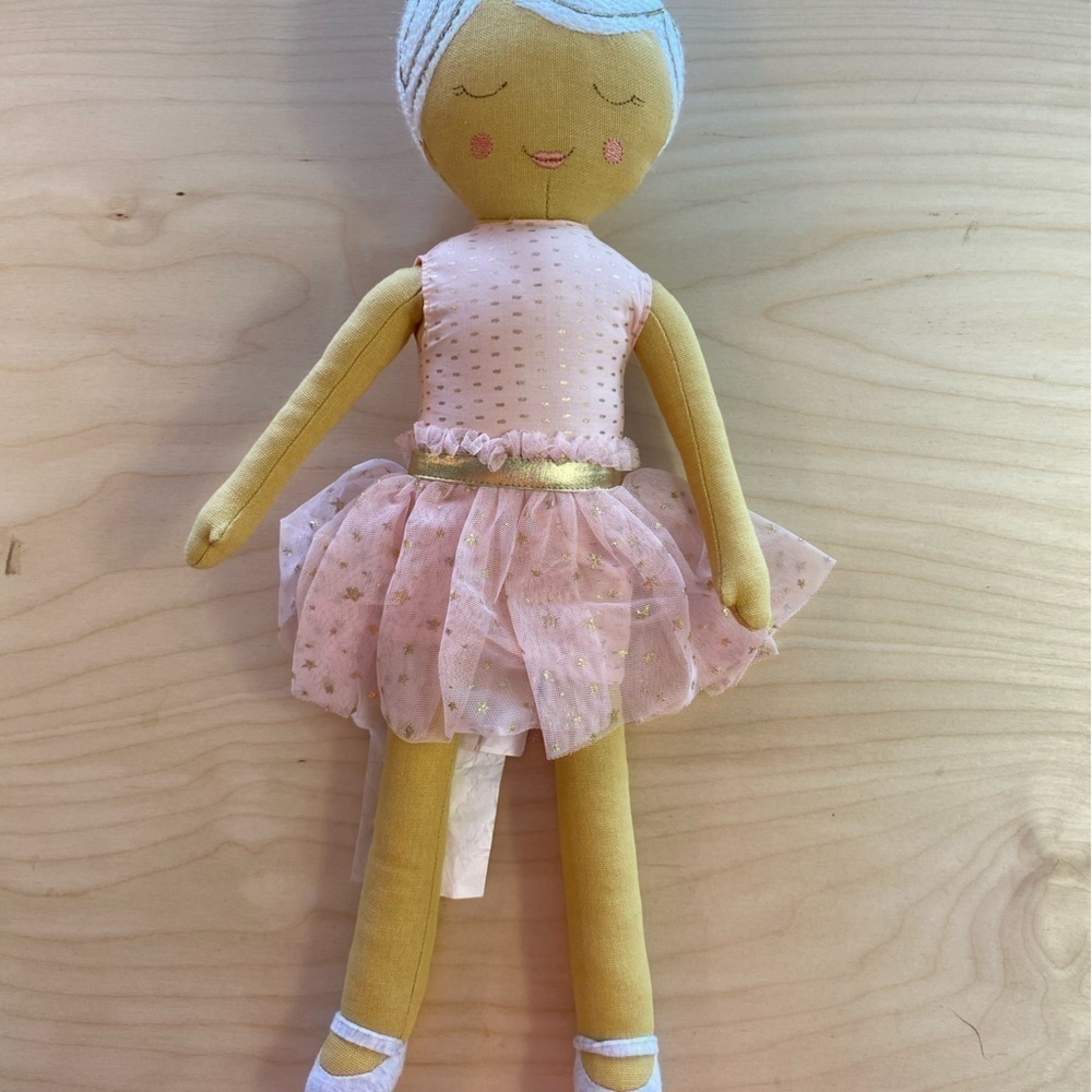 Pillowfort Decorative Pillow Doll (DW)